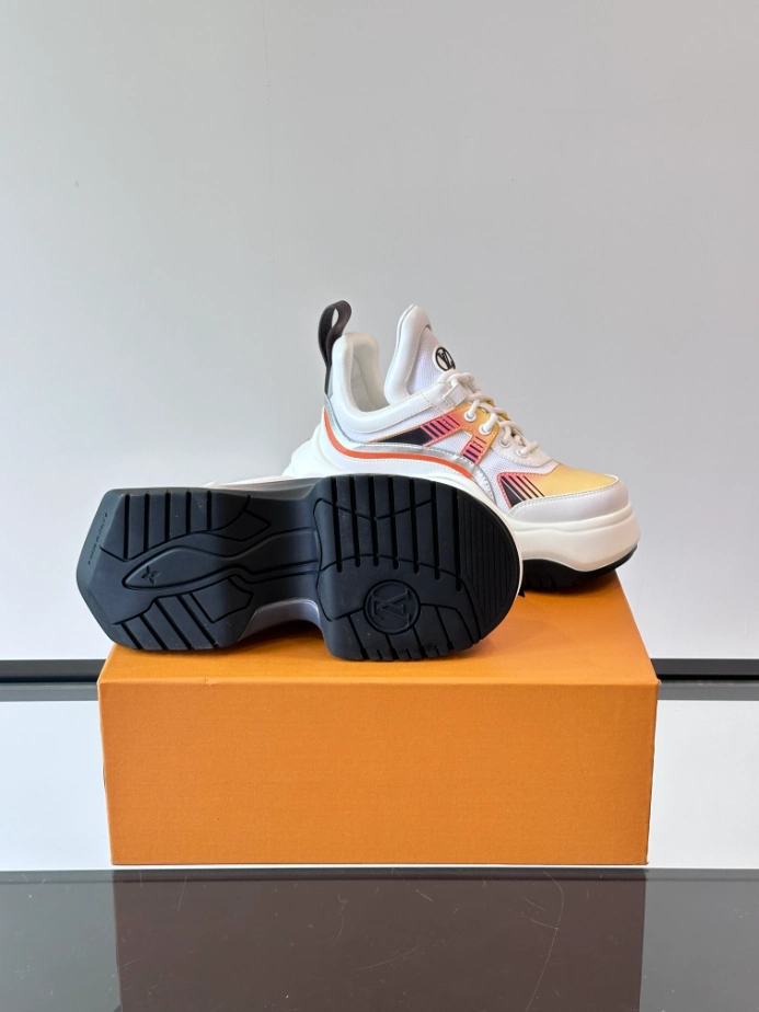 Louis Vuitton Archlight Sneaker – LVS216