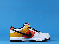 Nike SB Dunk Low Raygun Home