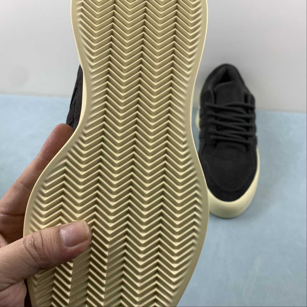 Adidas Fear Of God Athletics ’86 Lo Carbon