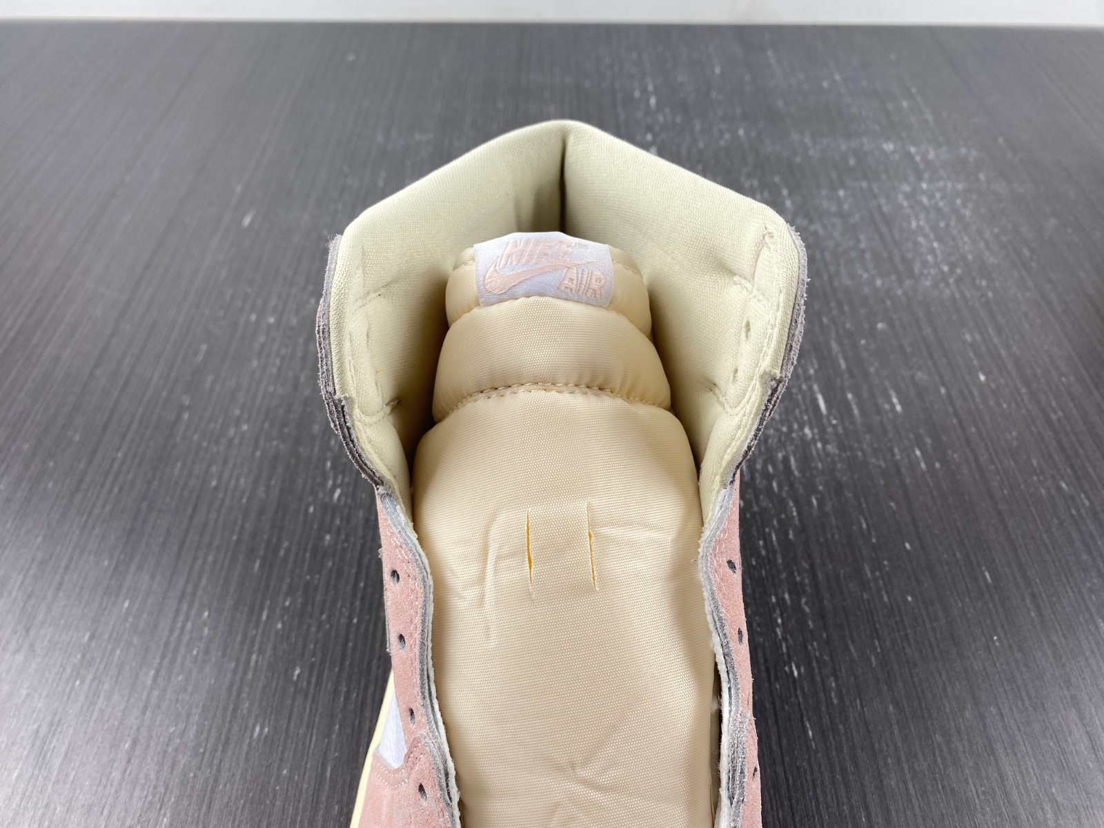 Air Jordan 1 Retro High OG “Washed Pink”