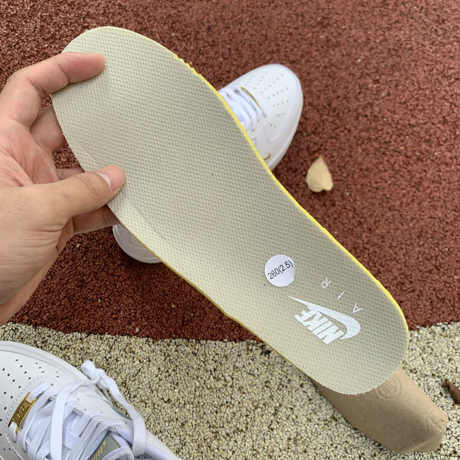 Nike Air Force 1 Low White Grey Gold