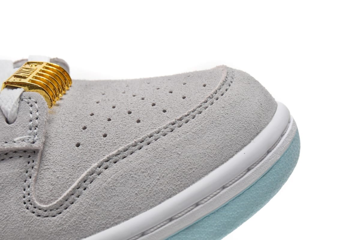 Nike Dunk Low SE Barber Shop Grey