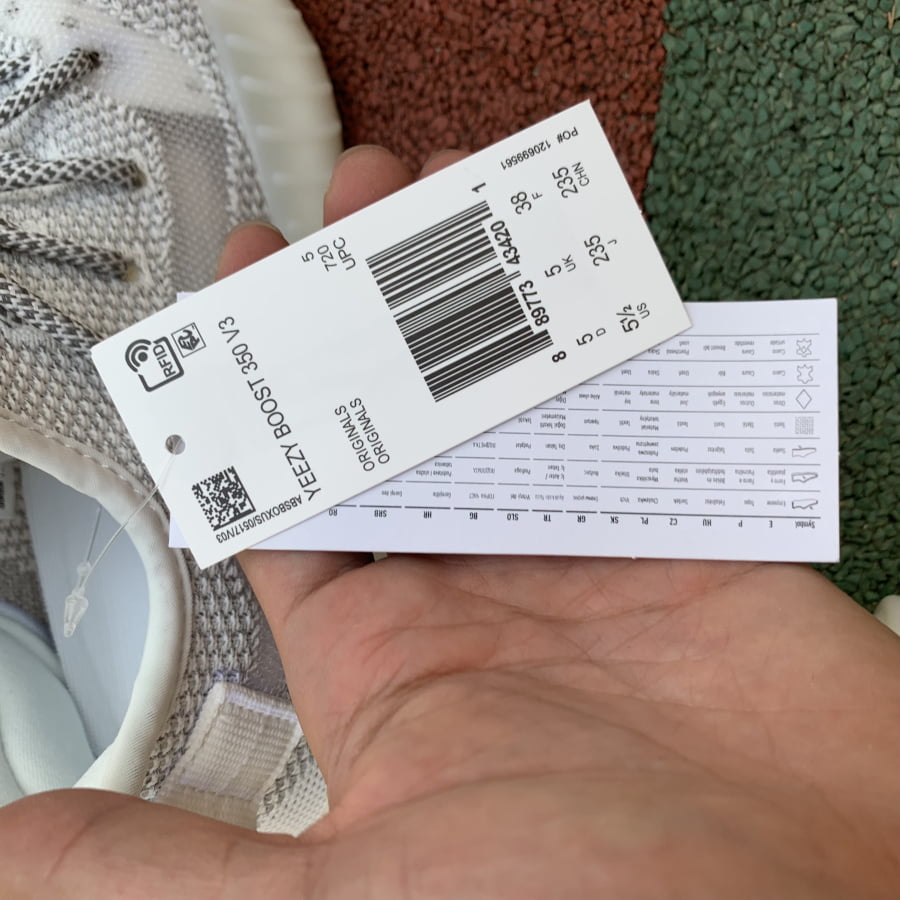 Adidas YEEZY BOOST 350 V3