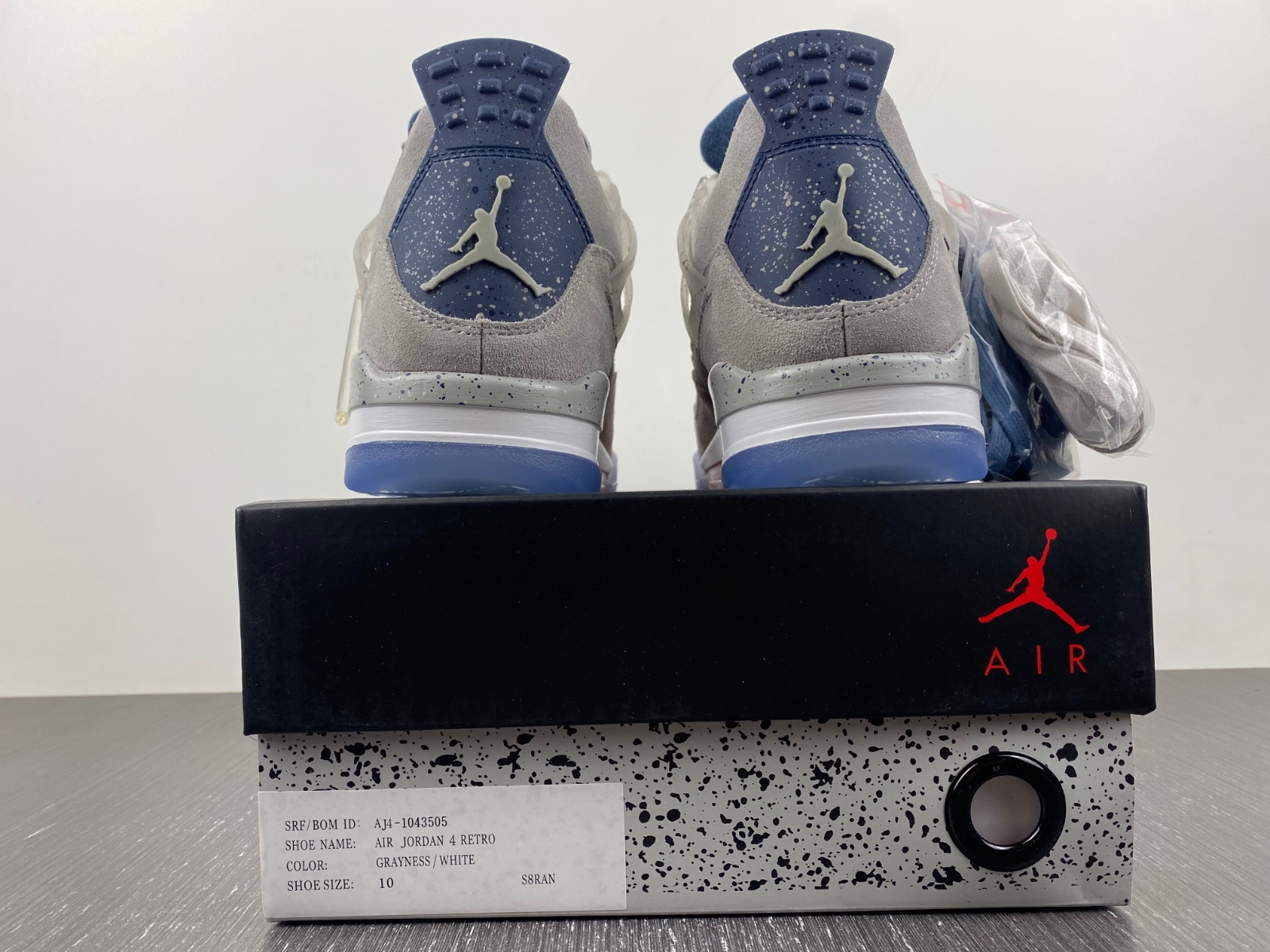 Air Jordan 4 Georgetown PE