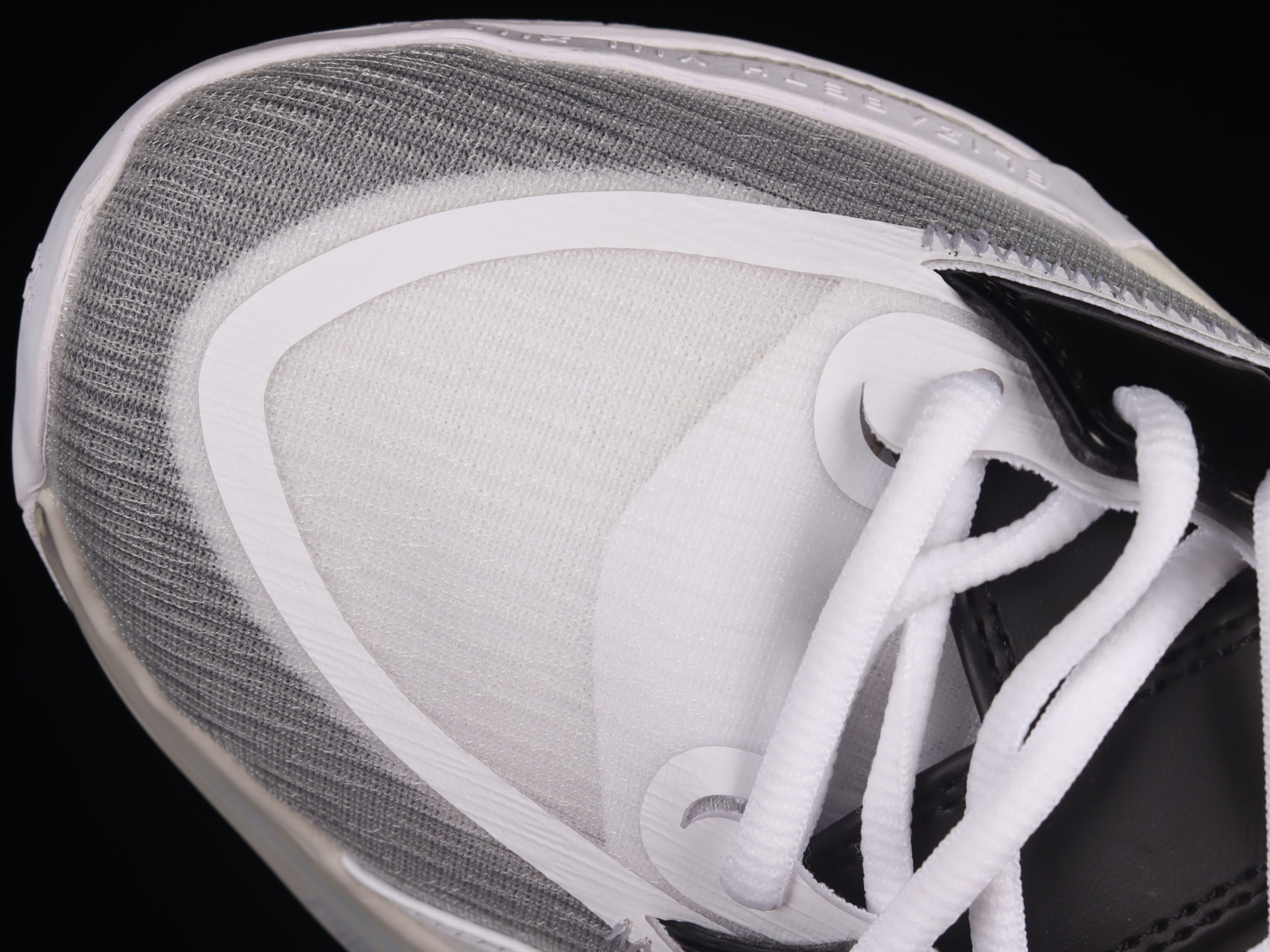 Nike Kyrie Infinity Man Machine