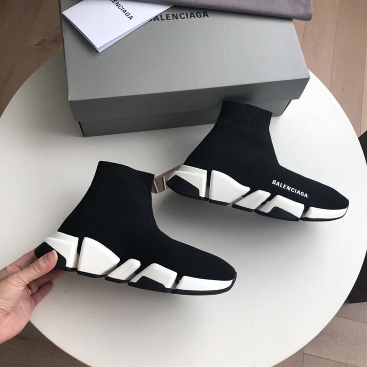 BALENCIAGA SPEED RECYCLED KNIT SNEAKER IN BLACK/WHITE – BLA052