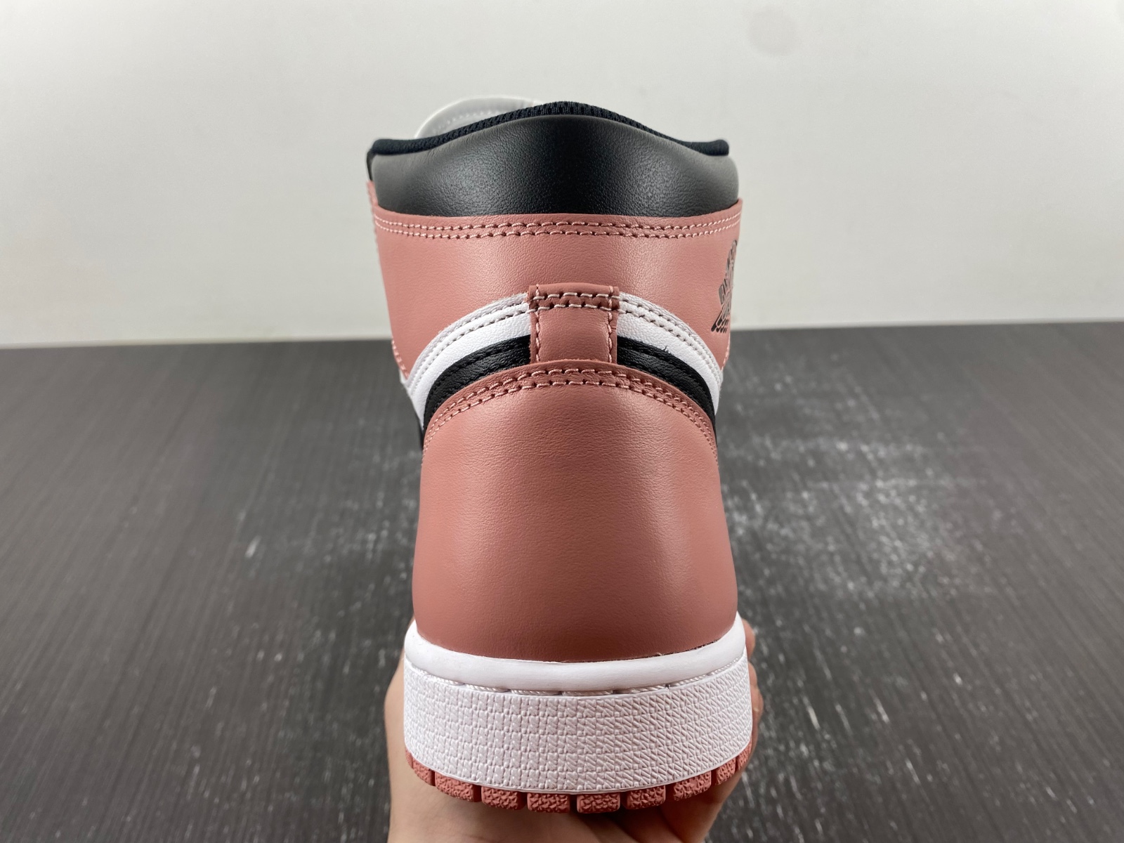 Jordan 1 Retro High Rust Pink