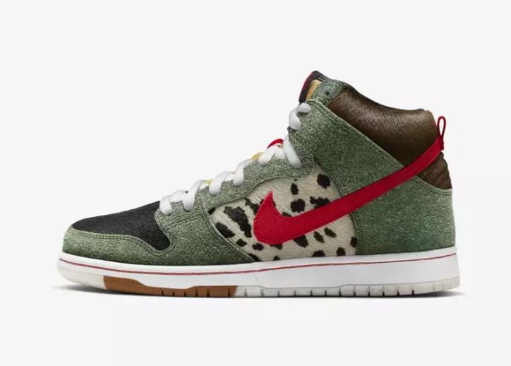 Nike SB Dunk High Dog Walker