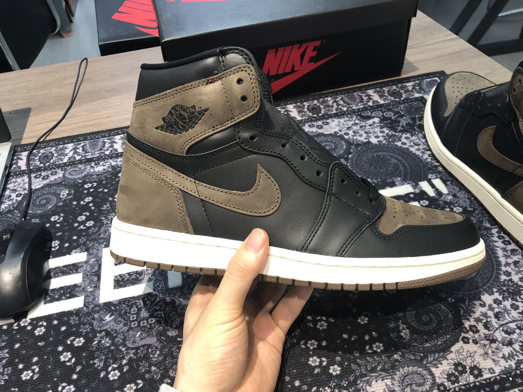 Air Jordan 1 Retro High OG Palomino