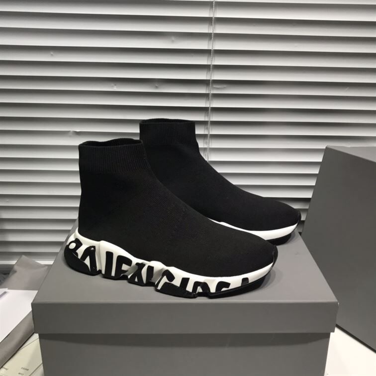 BALENCIAGA SPEED RECYCLED KNIT GRAFFITI SNEAKER IN BLACK/WHITE – BLA051