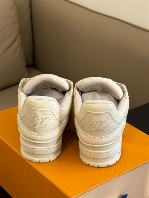 LOUIS VUITTON LV TRAINER SNEAKER – LVS180
