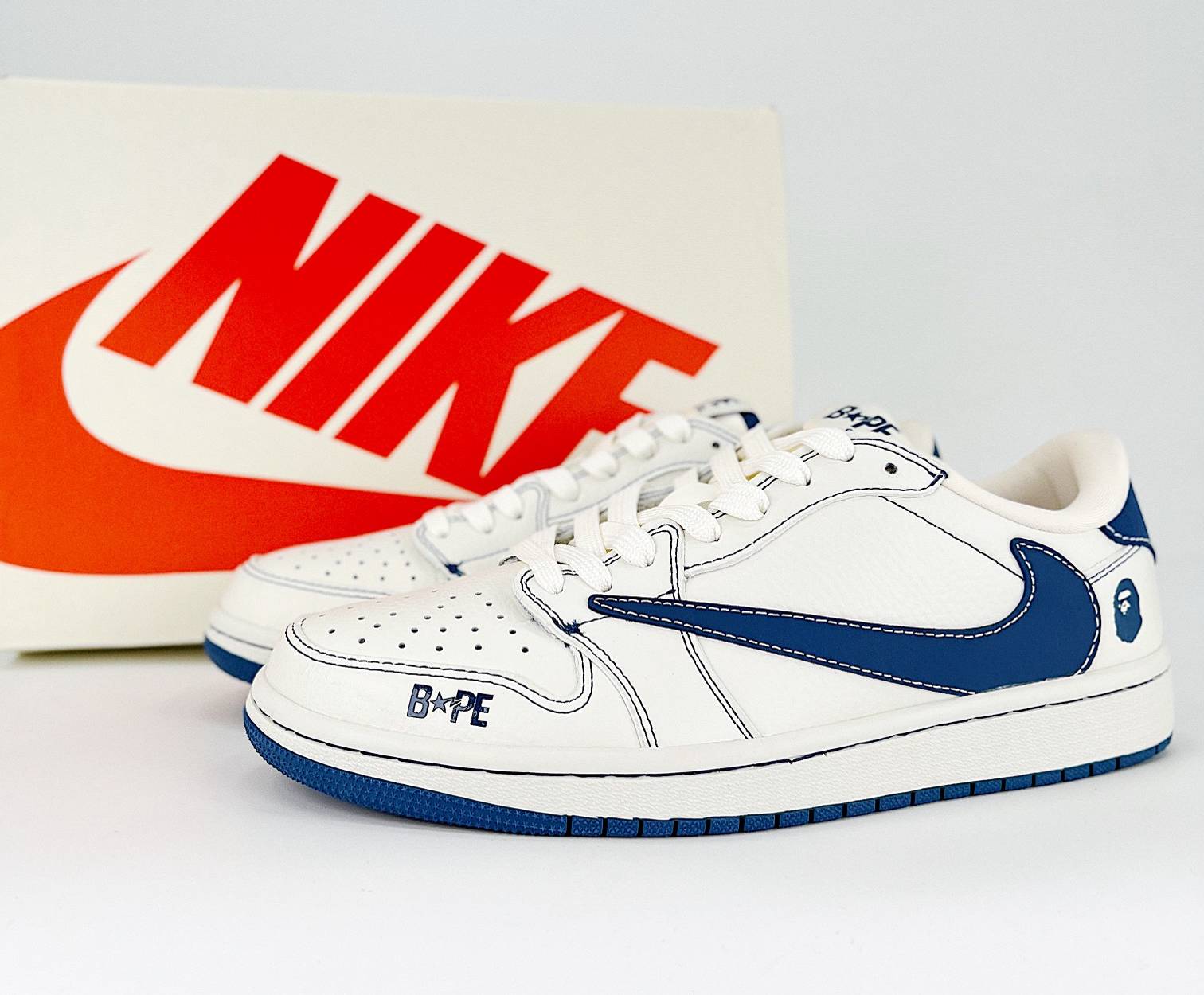 Travis Scott x Air Jordan 1 Retro Low Custom