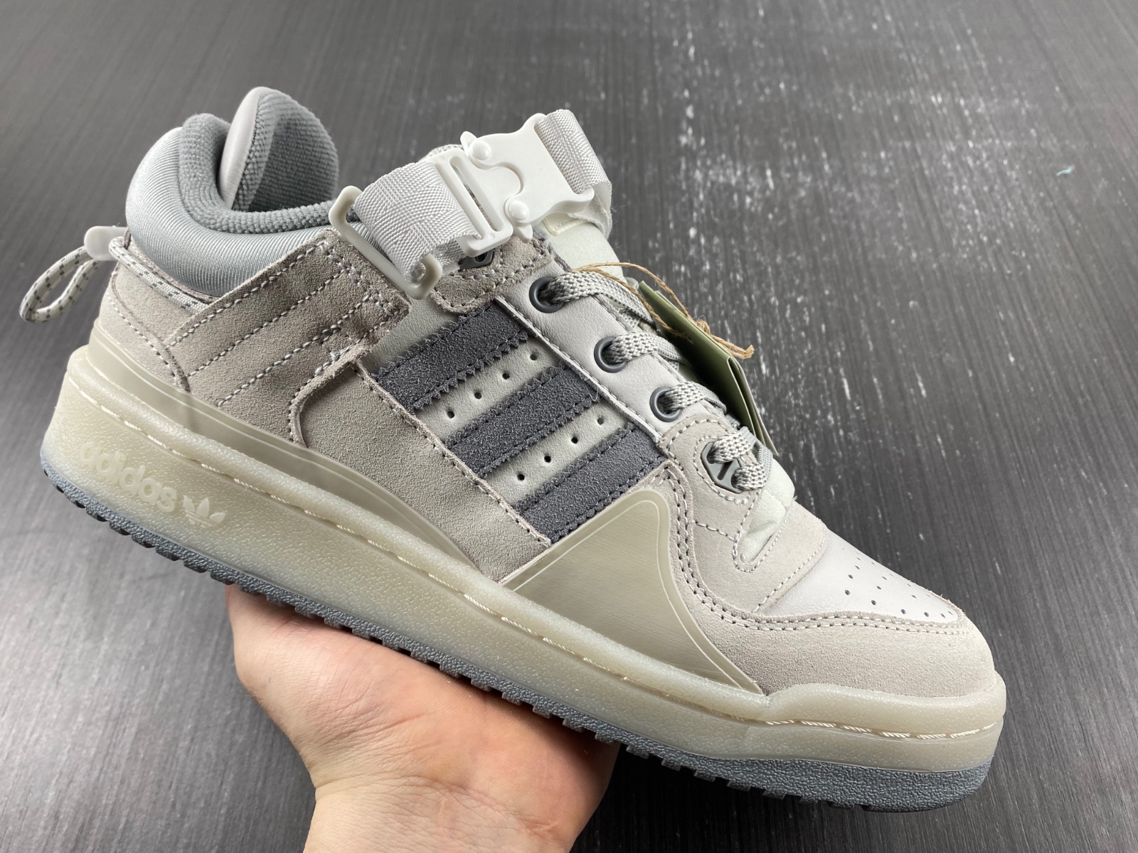 Adidas Forum Buckle Low Bad Bunny Last Forum