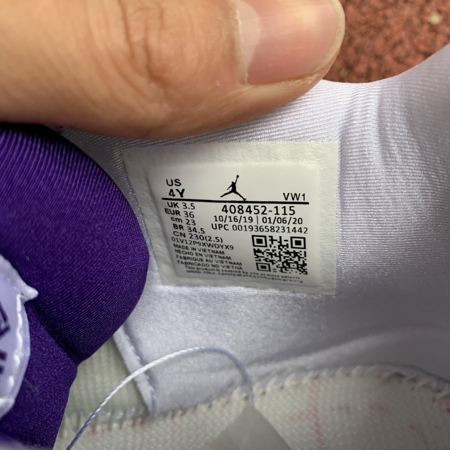 Air Jordan 4 Retro Metallic Purple