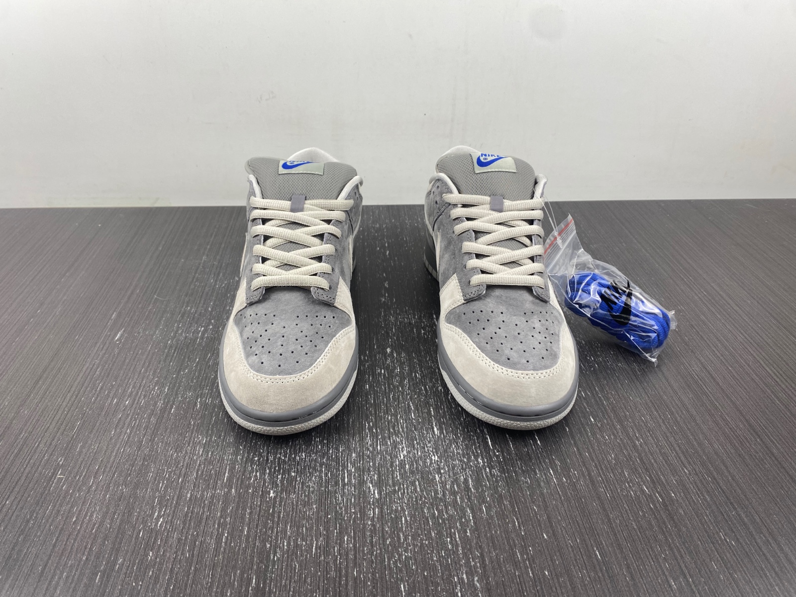 Nike SB Dunk Low London