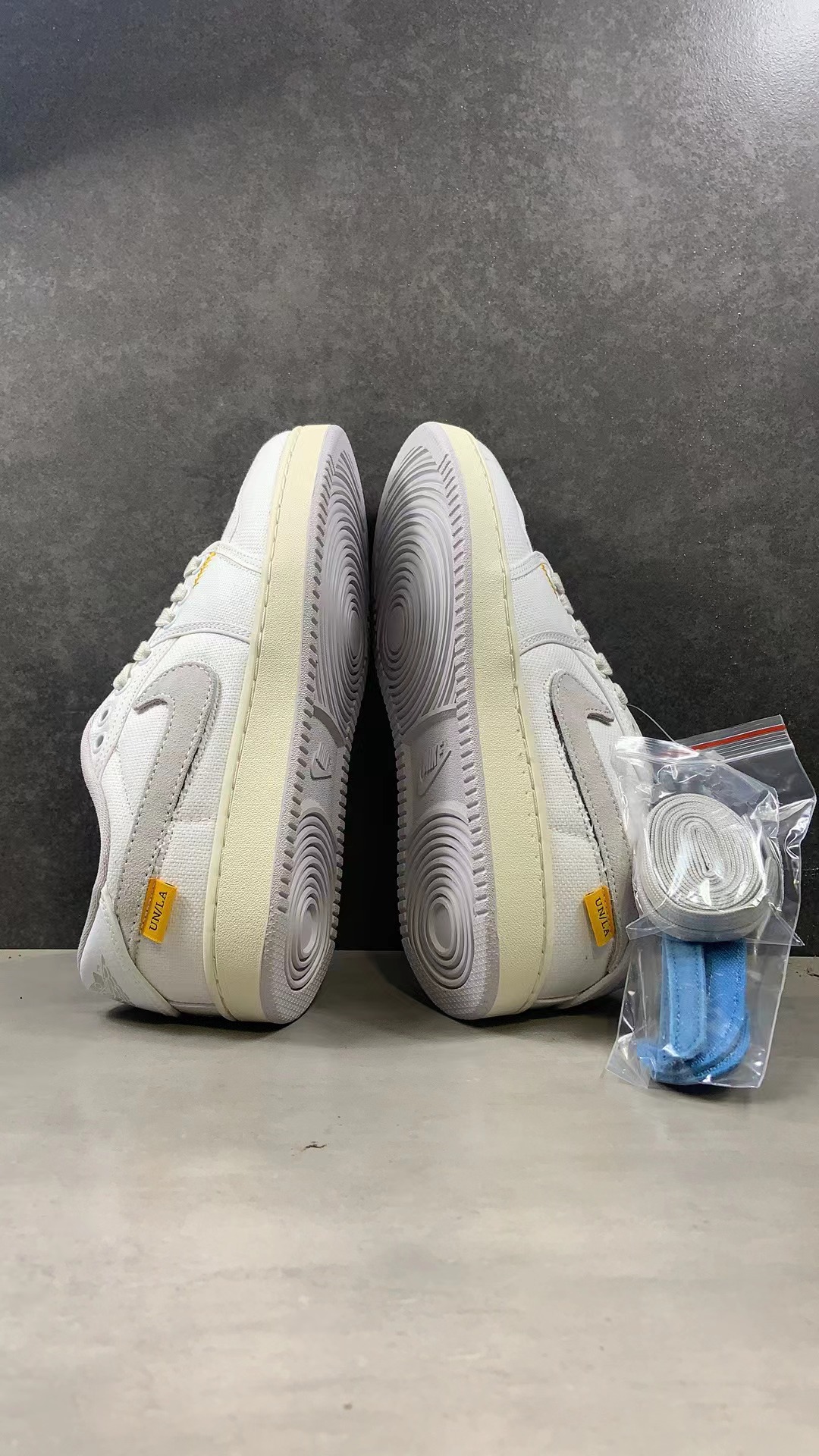 Air Jordan 1 Retro AJKO Low SP Union White Canvas