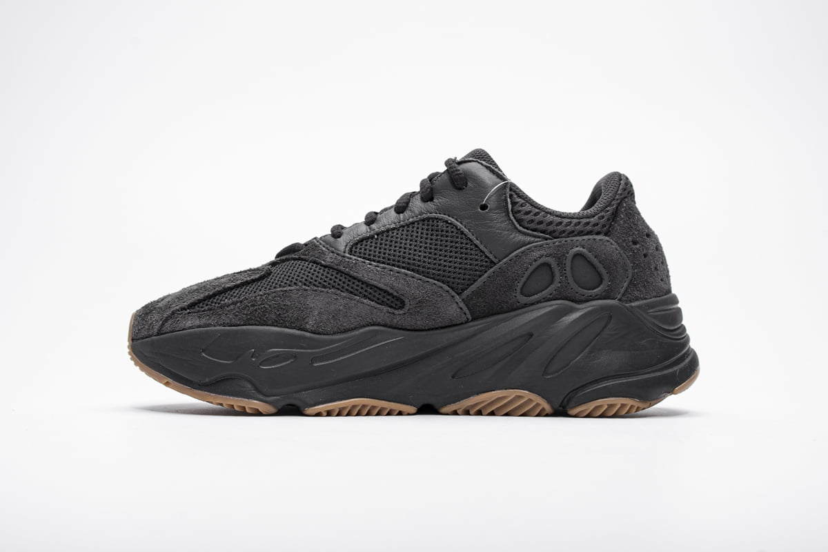 adidas Yeezy Boost 700 Utility Black