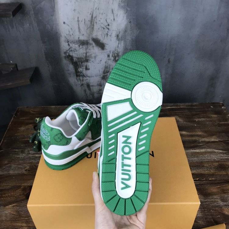 LOUIS VUITTON TRAINER SNEAKER – LVS032