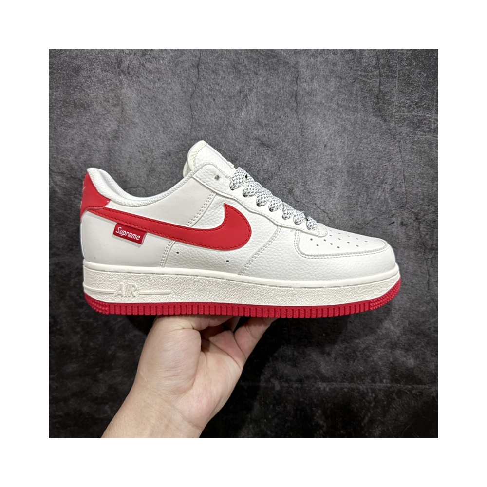 NIke Air Force 1 '07 Low “Supreme