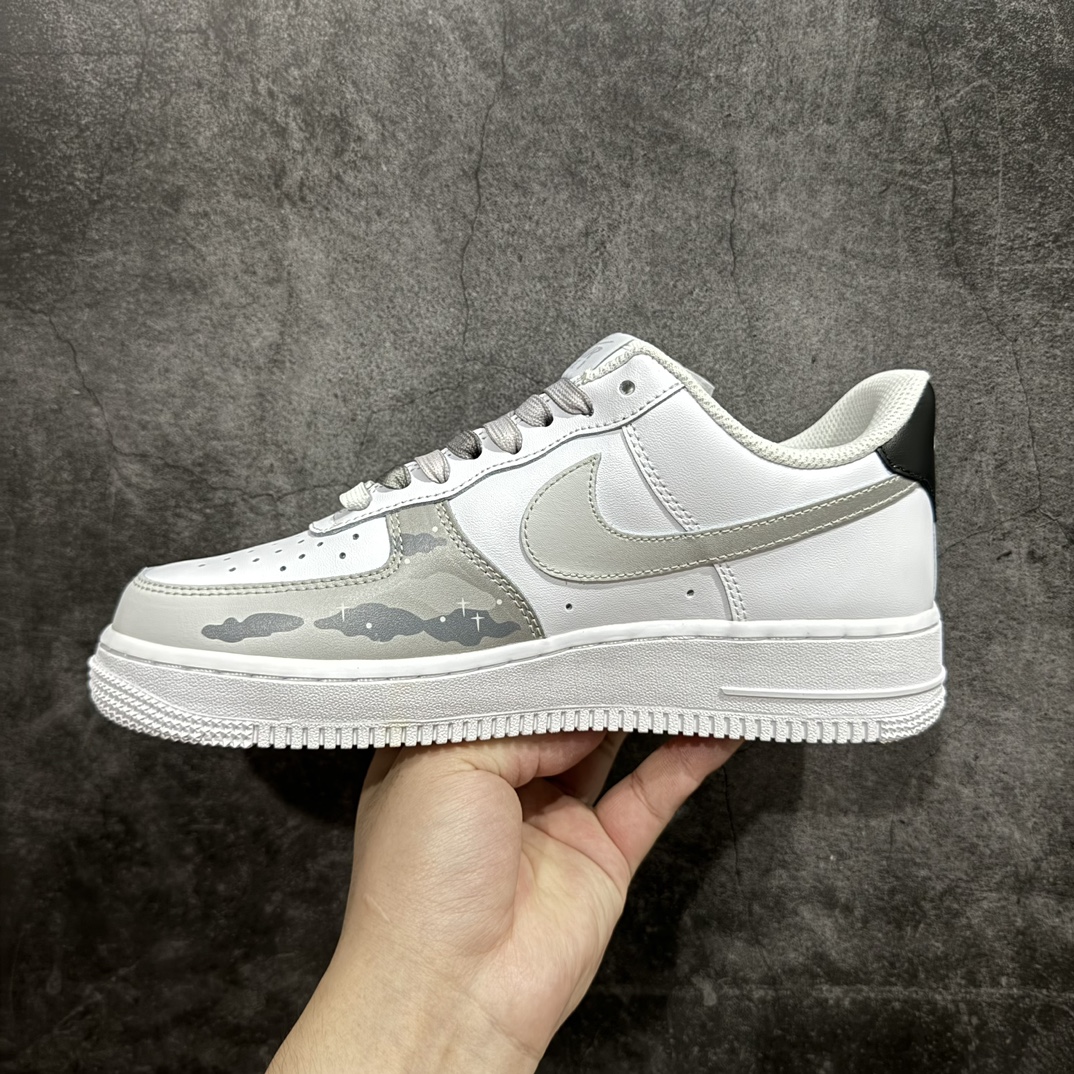 ike Air Force 1 Low 07 Marshmallow Cloud Gradient White and Gray