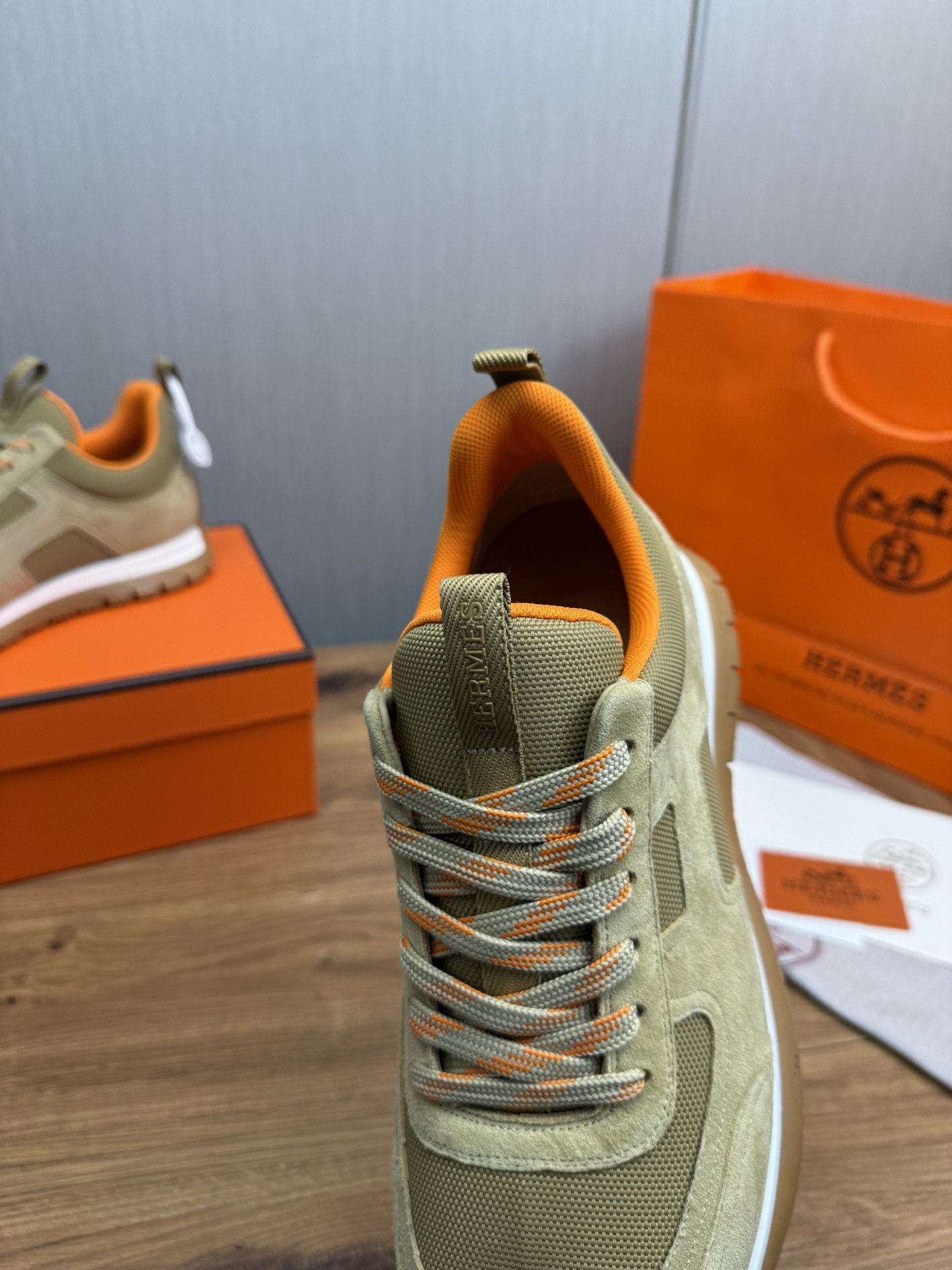 Hermes Parfums—high-end boutique