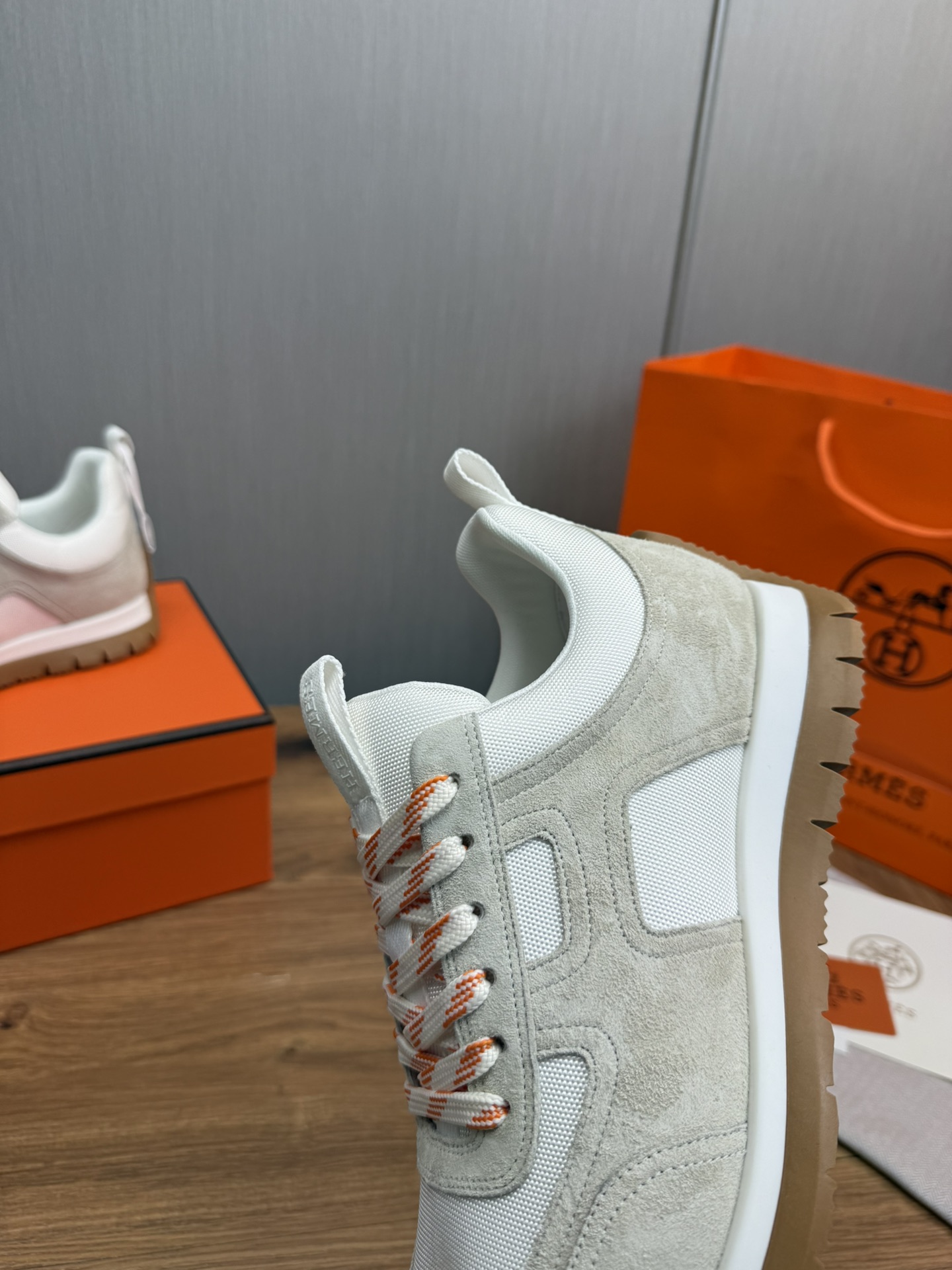 Hermes Parfums—high-end boutique