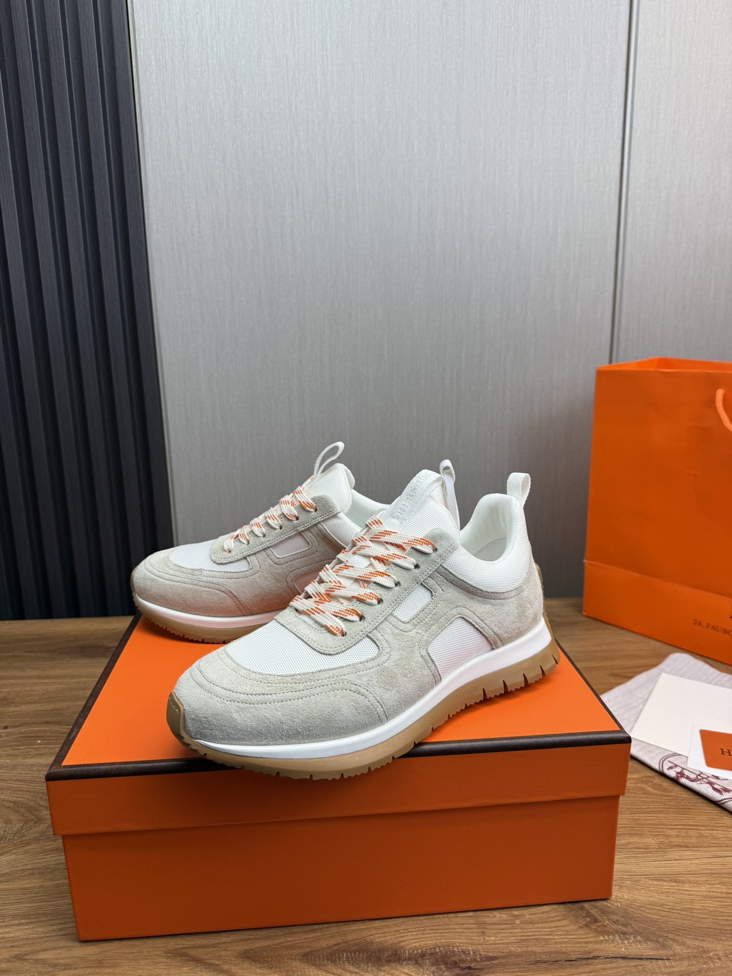 Hermes Parfums—high-end boutique