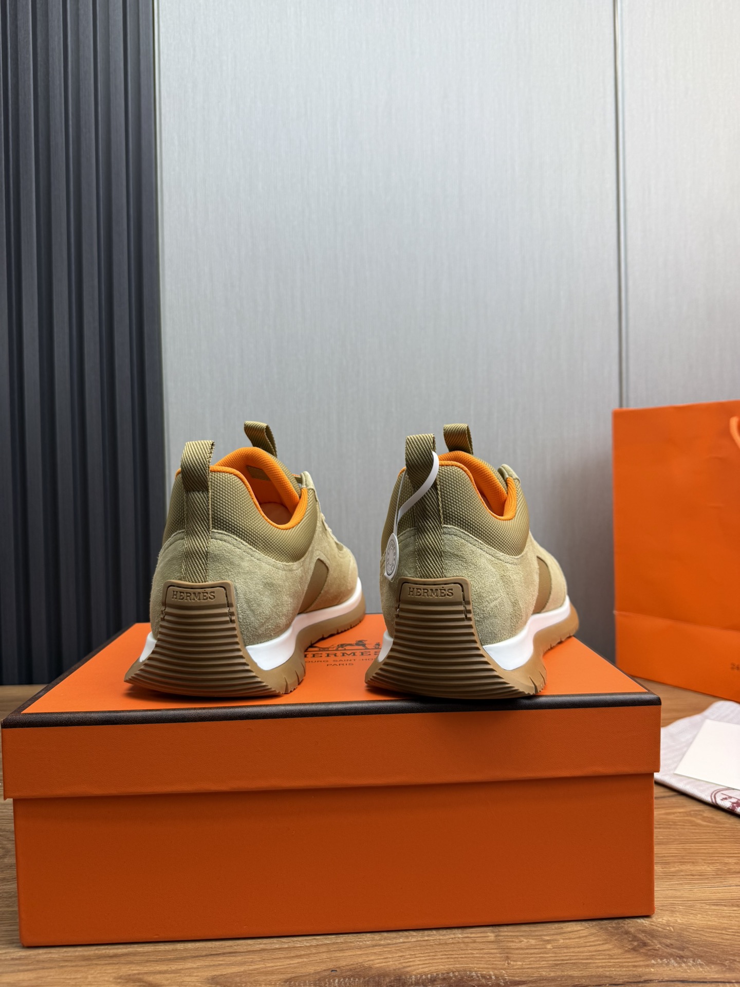 Hermes Parfums—high-end boutique