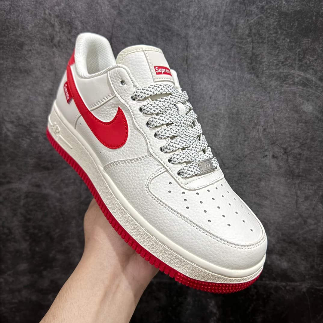 NIke Air Force 1 '07 Low “Supreme
