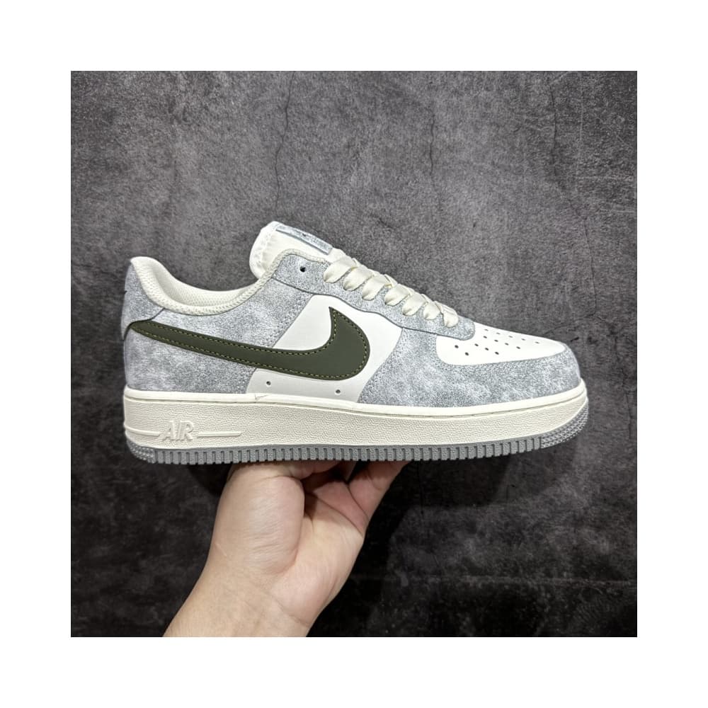 Nike Air Force 1 Low 07 Rock Green