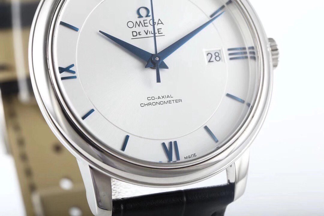 Omega’s new De Ville is a replica of the most powerful Omega De Ville ...