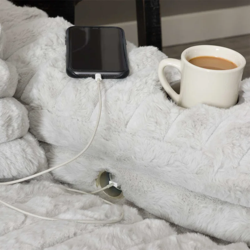 Nestle Chaise Lounge With Dual Cupholders And Charging Ports