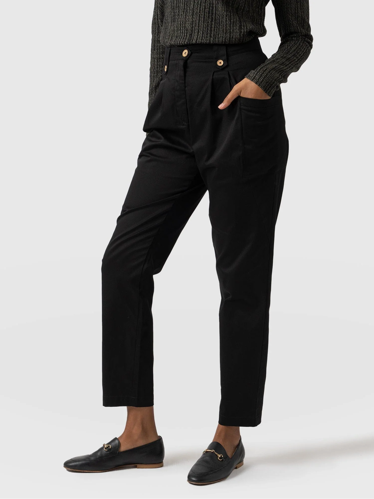 High Waisted Cargo Pant - Black
