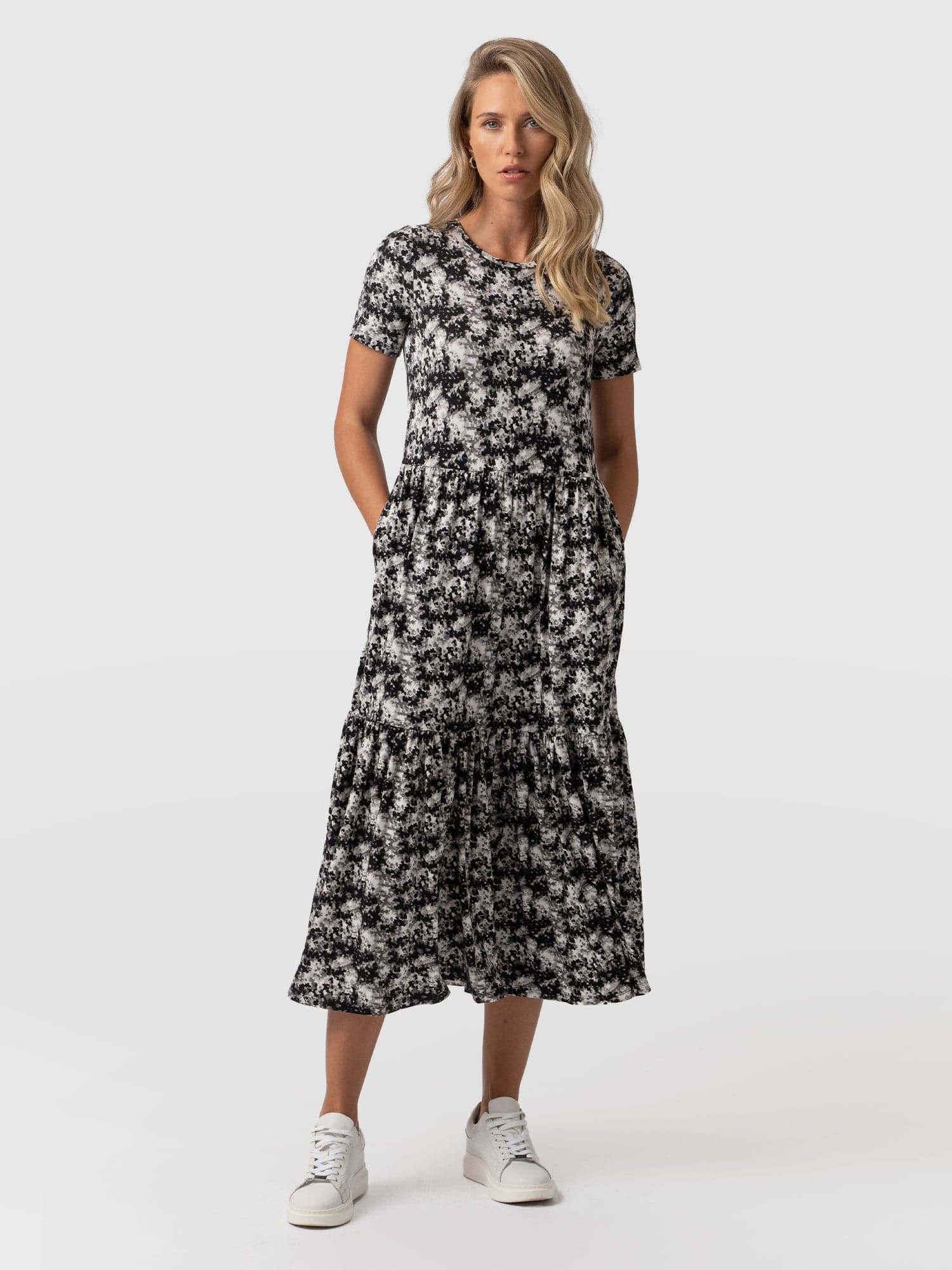 Greenwich Dress Short Sleeve - Black Texture