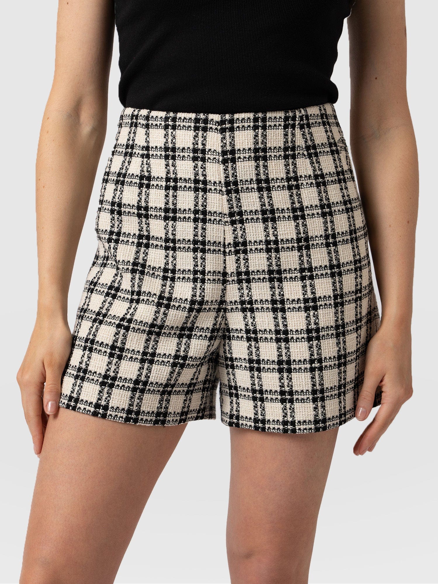 Carnaby Short - Black & Cream Check