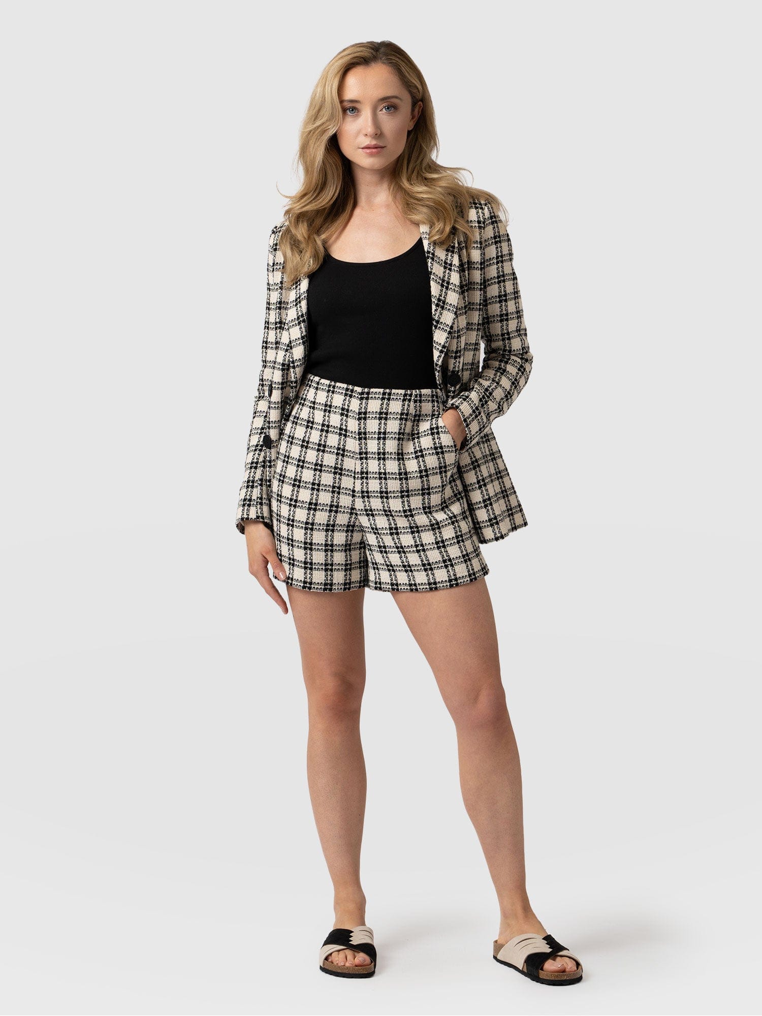 Carnaby Short - Black & Cream Check