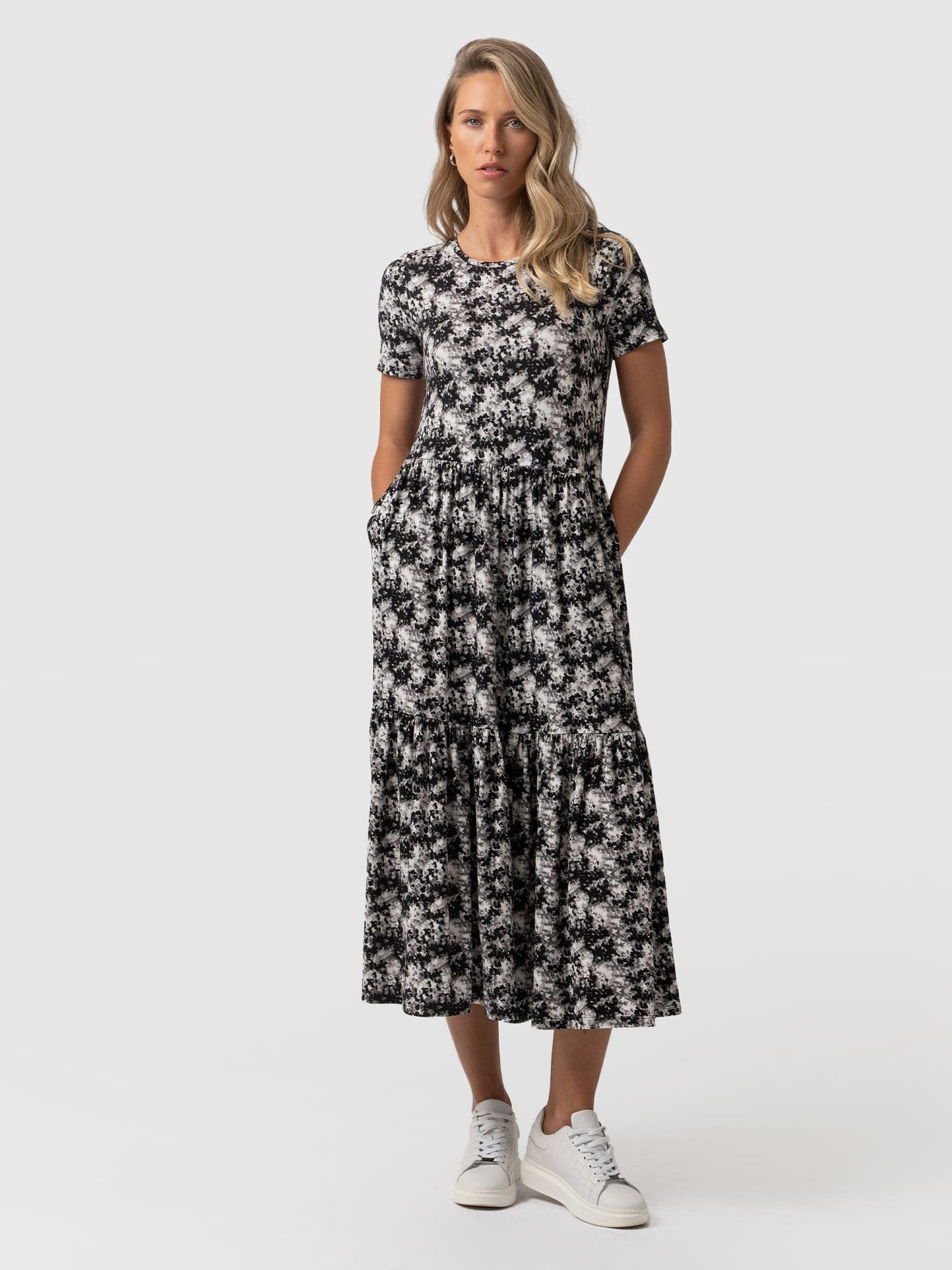 Greenwich Dress Short Sleeve - Black Texture