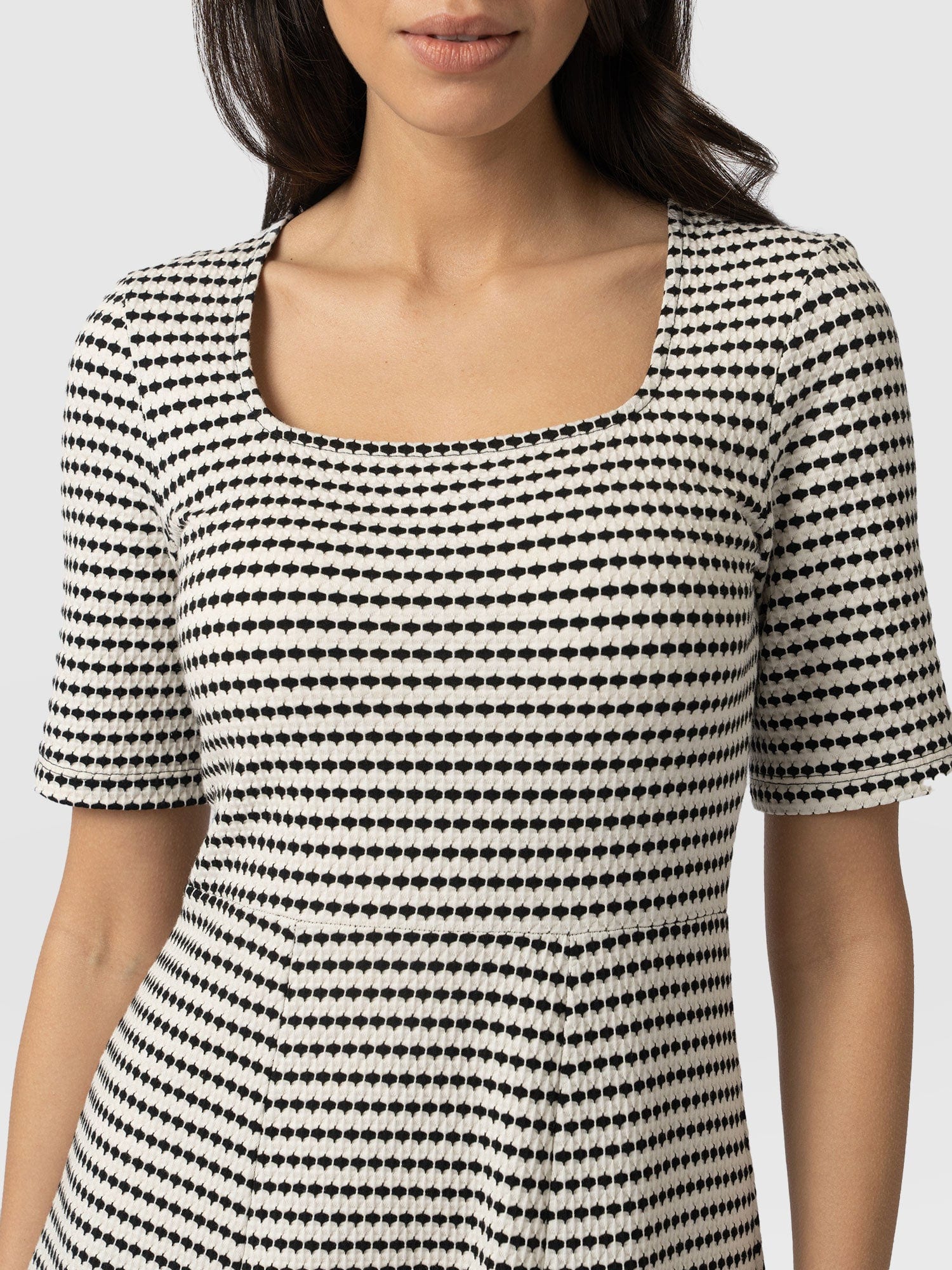 Darcey Short Sleeve Flared Dress - Monochrome Jacquard