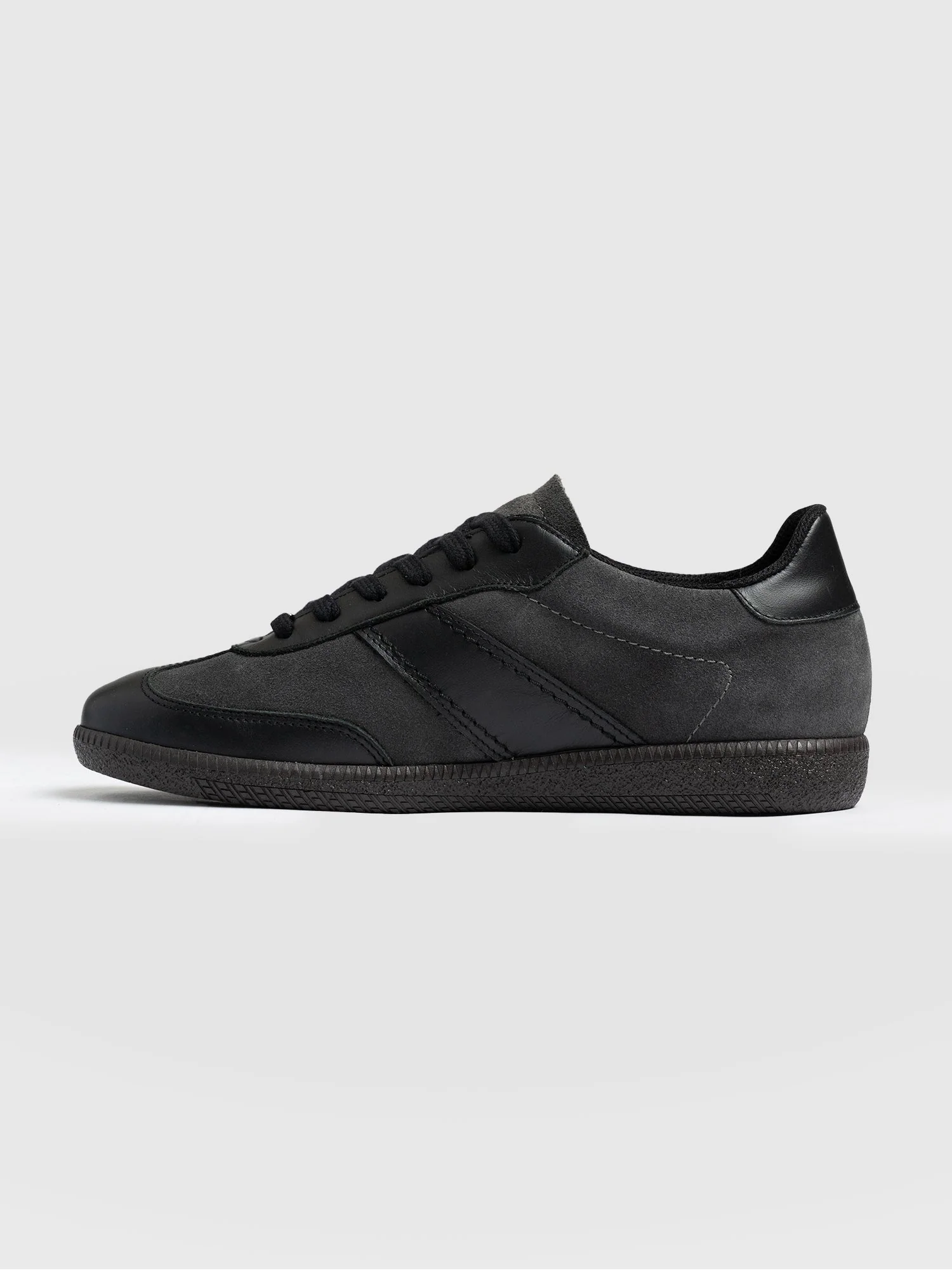 Broadway Sneaker - Black
