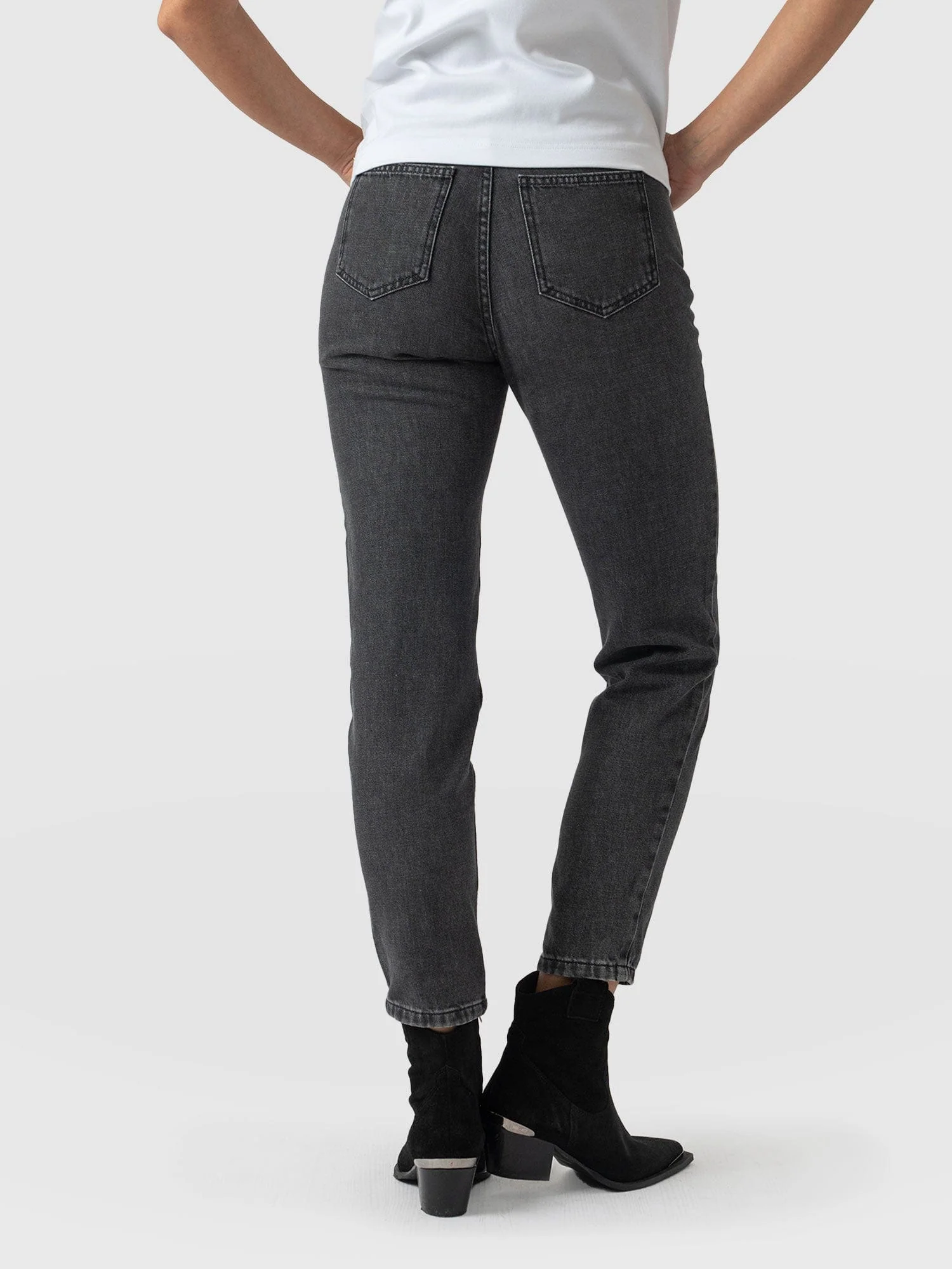 Slim Mom Jeans - Black