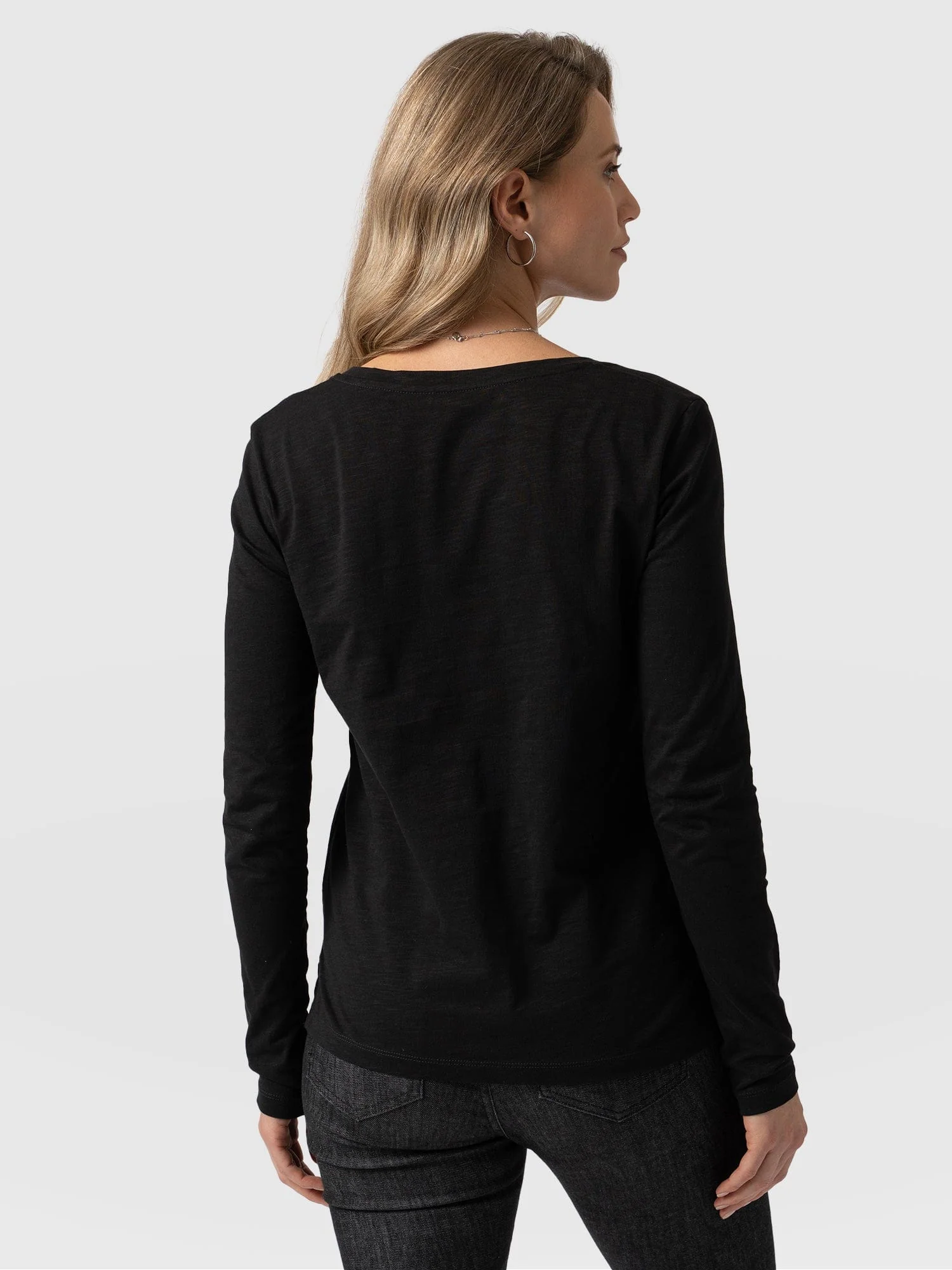 Scoop Neck Long Sleeve Tee - Black