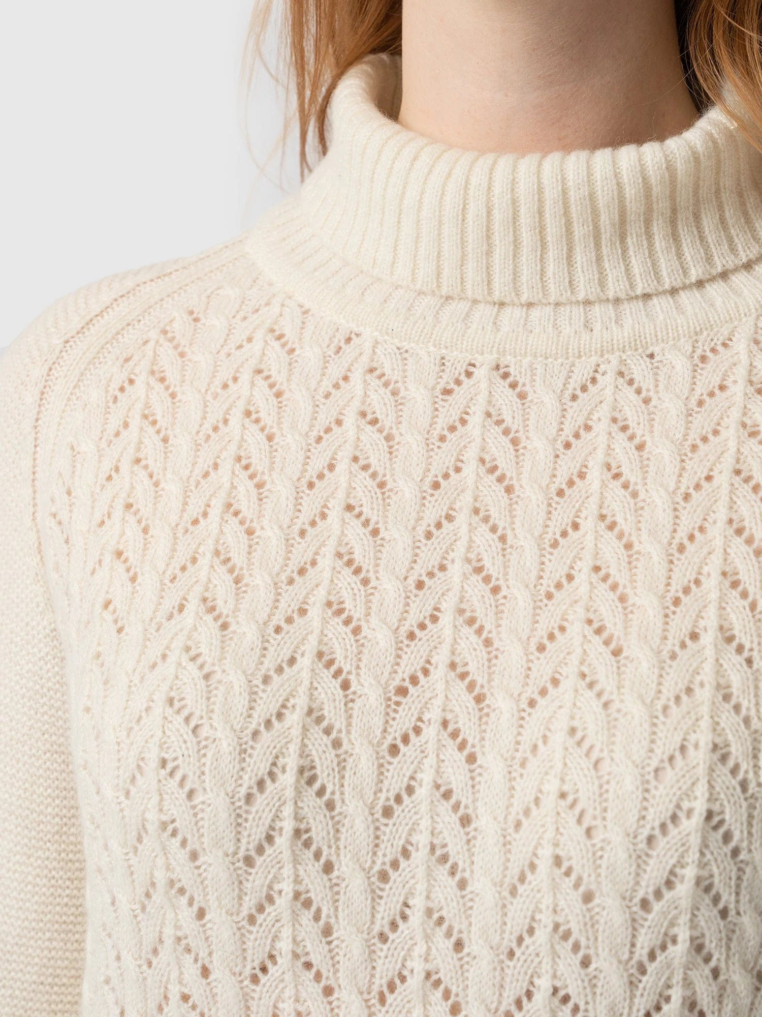Glen Cable Knit Sweater - Cream