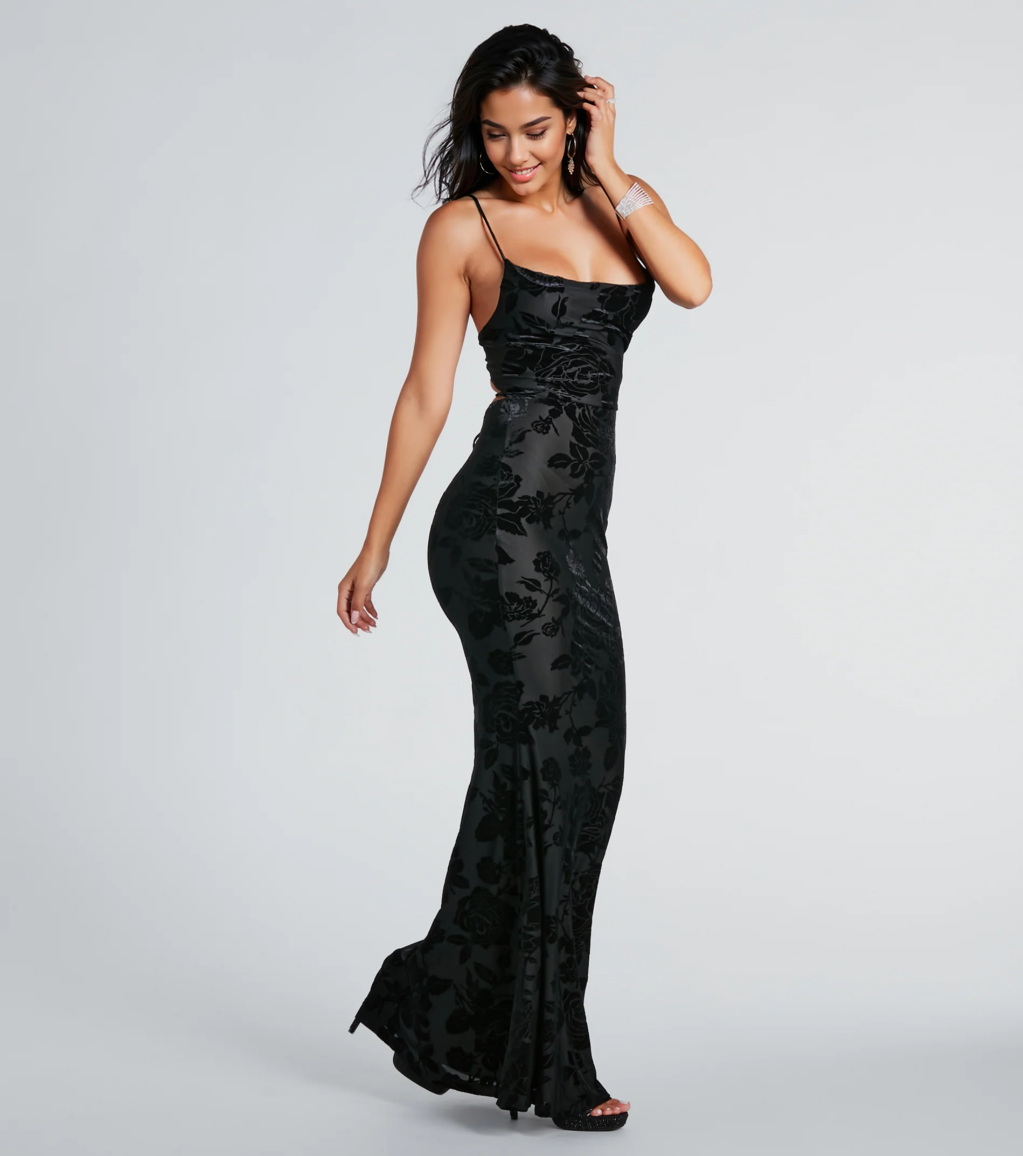 Ally Formal Velvet Burnout Lace-Up Mermaid Dress