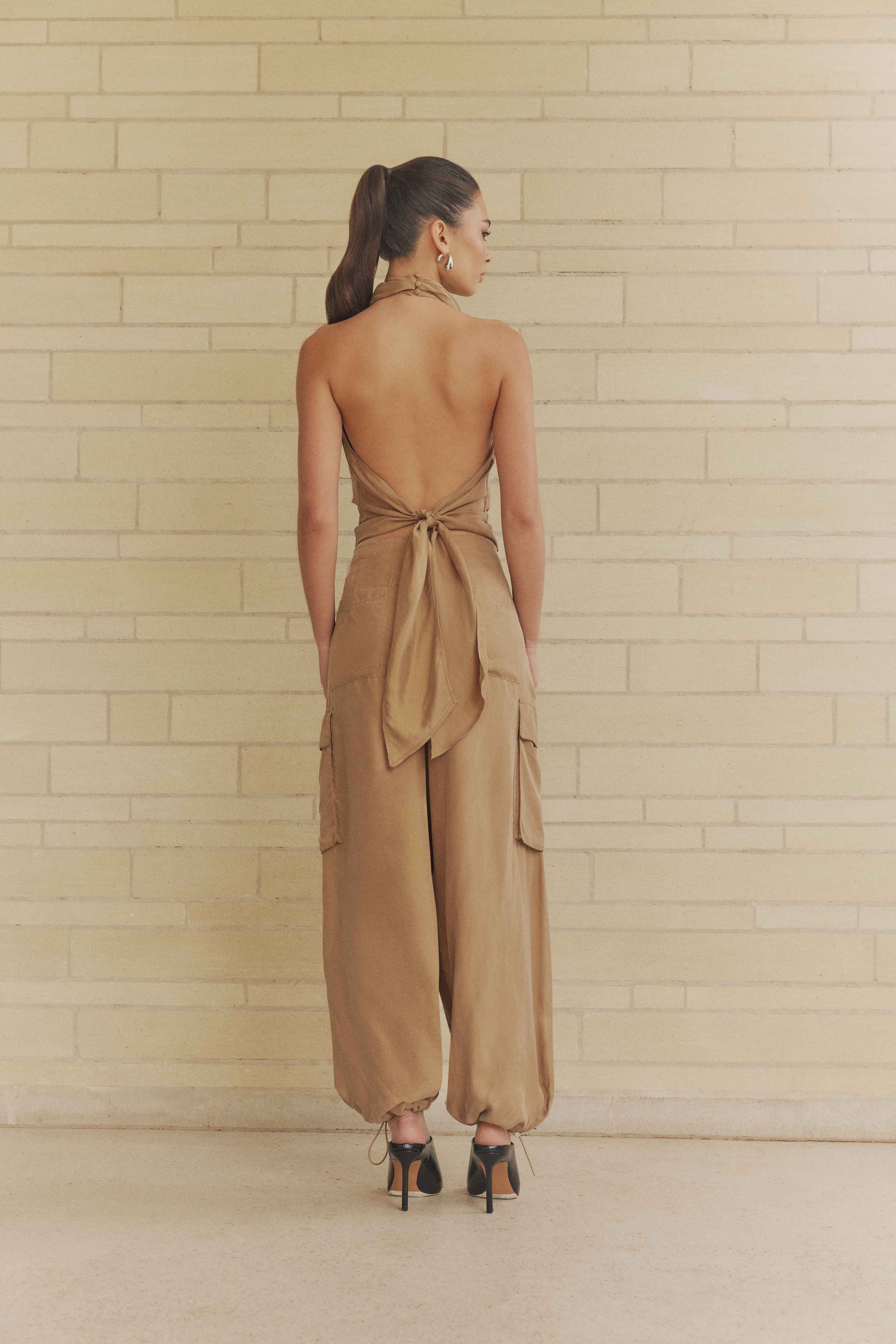 CURAAE Amber Tie Back Halter Cowl Neck Top in Beige