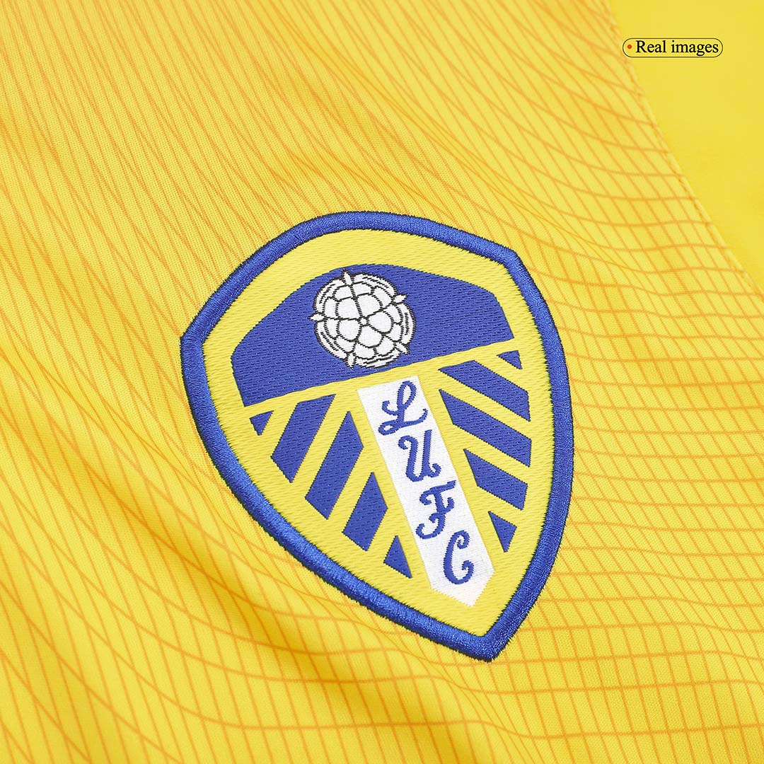 Leeds United Retro Jersey Third Away 2002/03