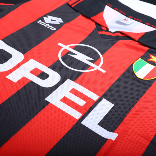 AC Milan BAGGIO #18 Retro Jersey Home 1996/97