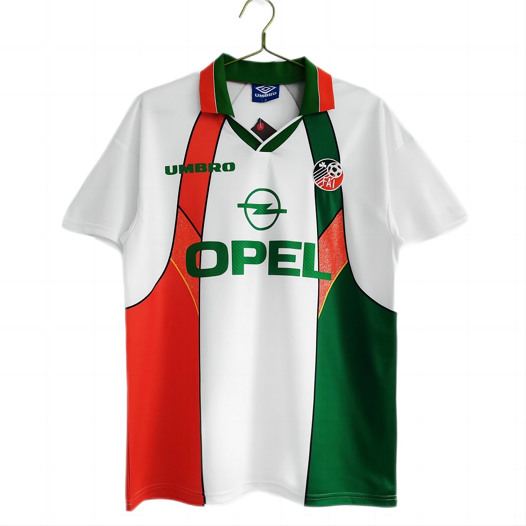 Retro Ireland Away Jersey 1994/96
