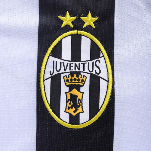 Juventus Retro UCL Home Jersey 2002/03