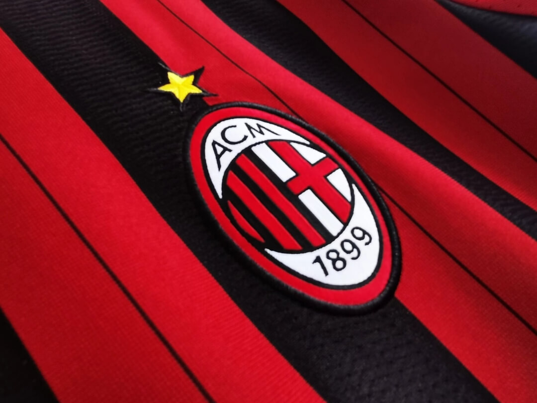 KAKA' #22 AC Milan Retro Jersey Home 2013/14