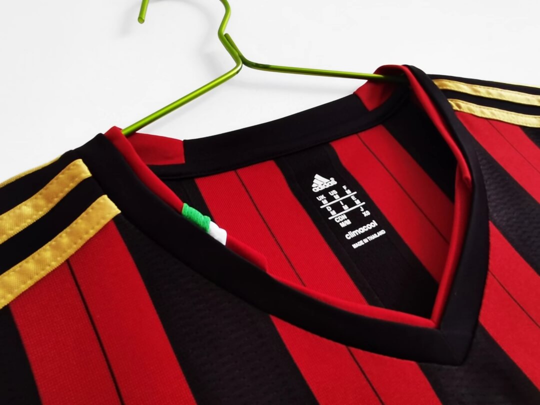 KAKA' #22 AC Milan Retro Jersey Home 2013/14